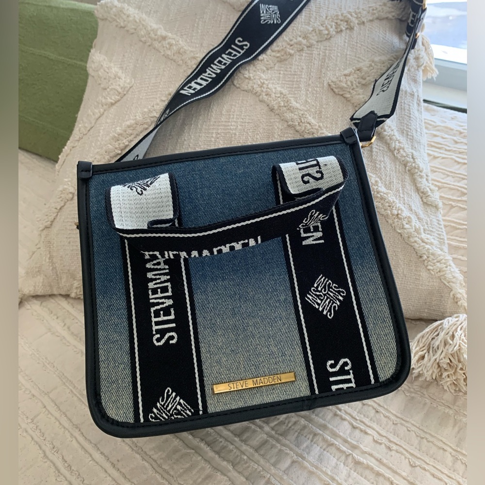 Steve Madden Bag. NEW WITHOUT TAGS!